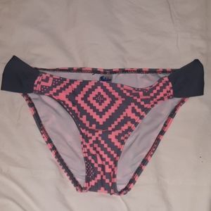 New Malibu Dream‎ Girl Bikini Bottoms M Pink/Grey